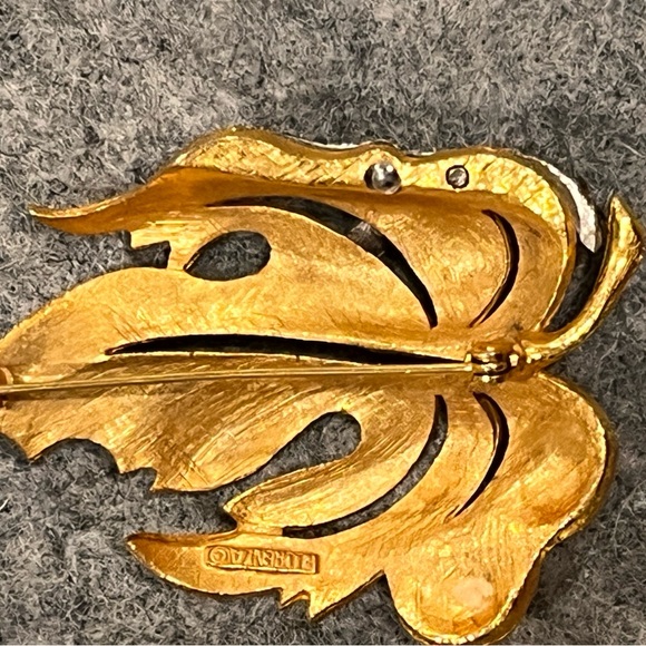Rare Find Designer Florenta Vintage Leaf Brooch - Picture 5 of 8